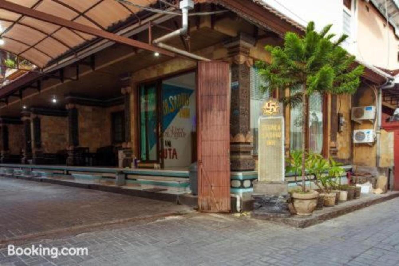 Segara Sadhu Inn Kuta By Ecommerceloka Buitenkant foto