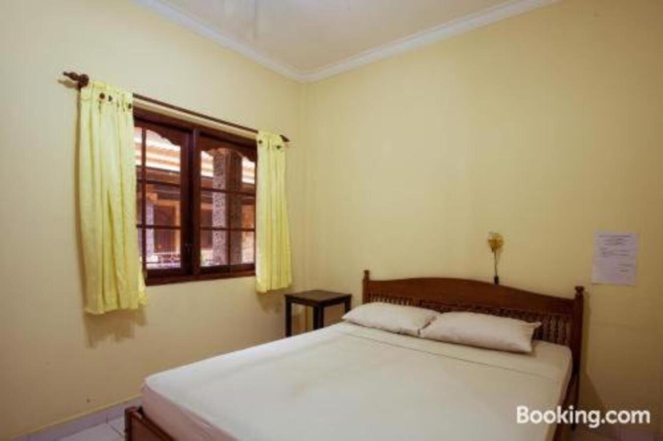 Segara Sadhu Inn Kuta By Ecommerceloka Buitenkant foto