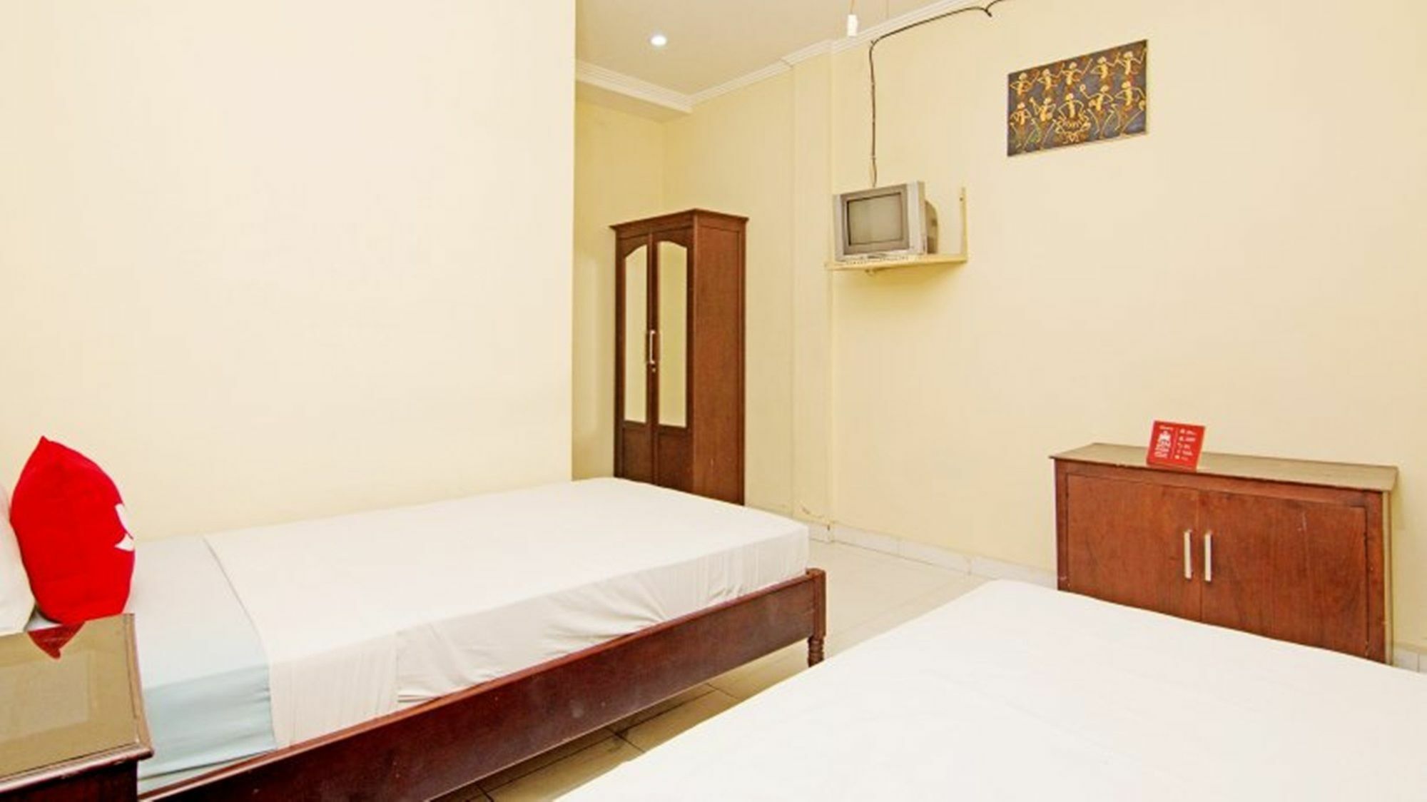 Segara Sadhu Inn Kuta By Ecommerceloka Buitenkant foto