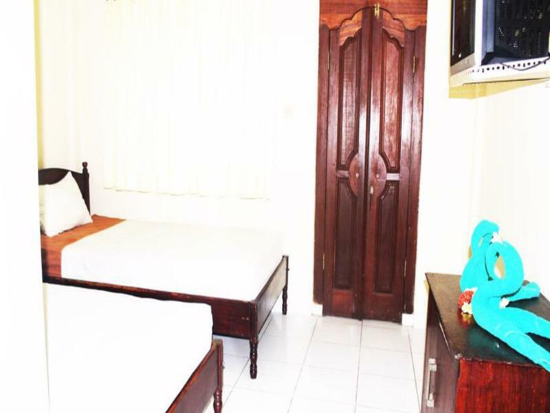 Segara Sadhu Inn Kuta By Ecommerceloka Buitenkant foto